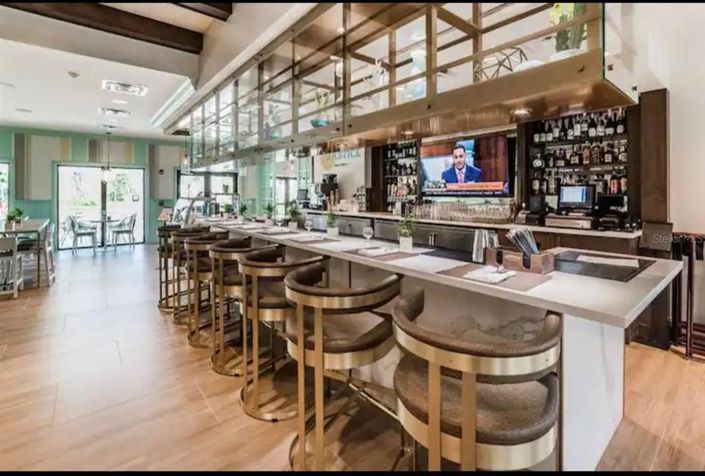 Image No.47-6 Bed Property for sale