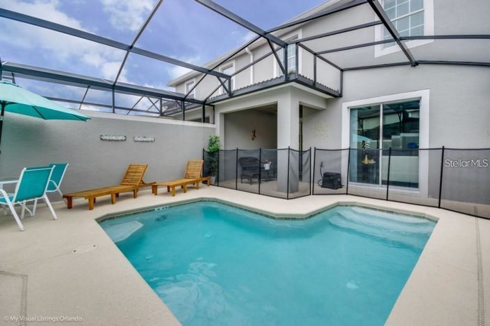 Image No.25-4 Bed Townhouse for sale