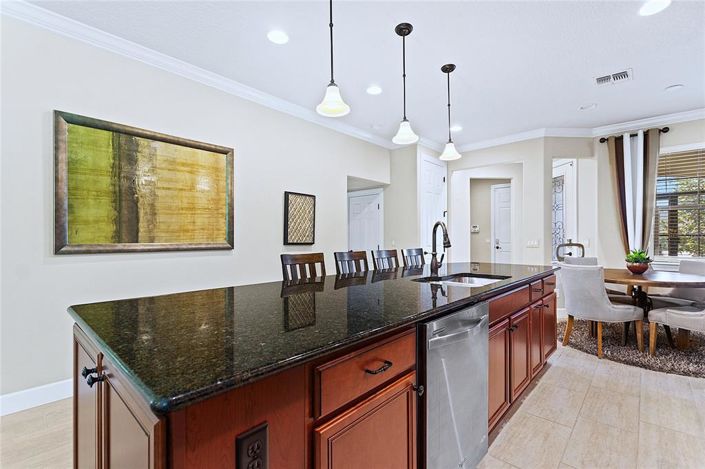 Image No.21-3 Bed Property for sale