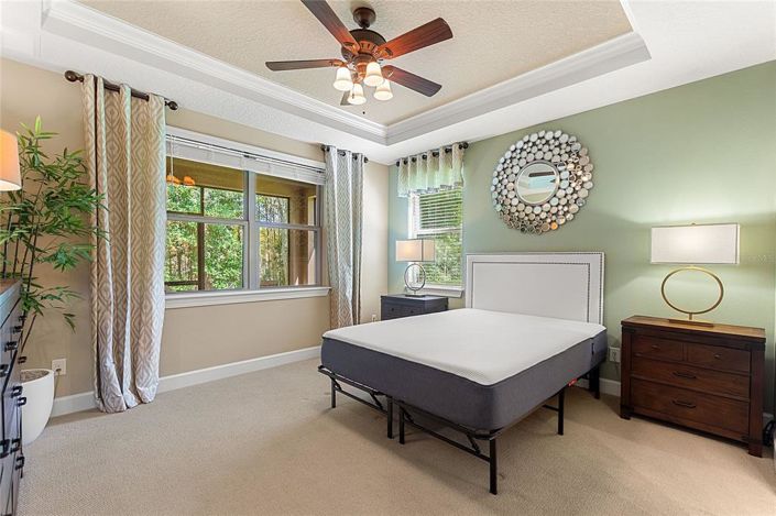 Image No.32-3 Bed Property for sale