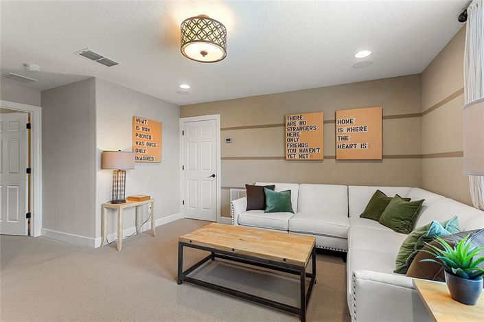 Image No.40-3 Bed Property for sale