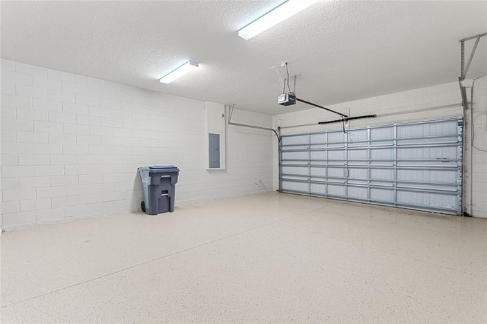 Image No.46-3 Bed Property for sale