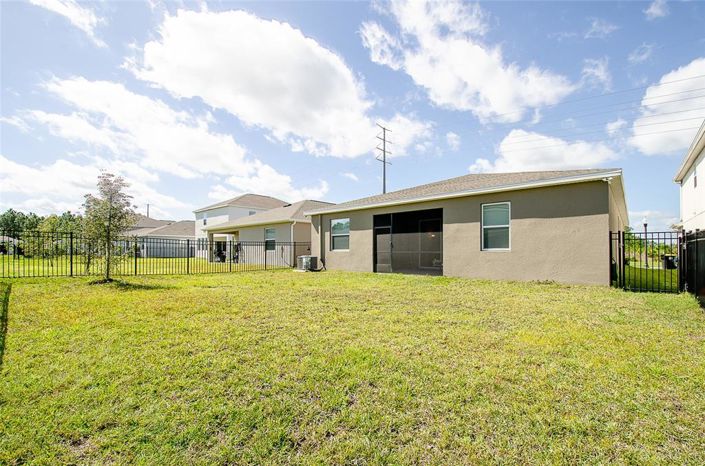 Image No.5-4 Bed Property for sale