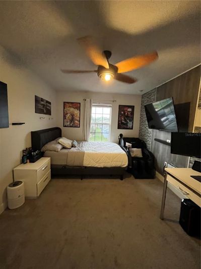 Image No.61-5 Bed Property for sale