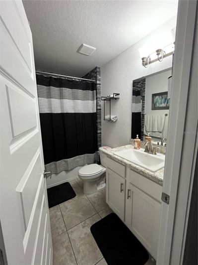 Image No.67-5 Bed Property for sale