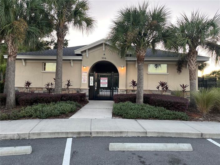 Image No.72-5 Bed Property for sale