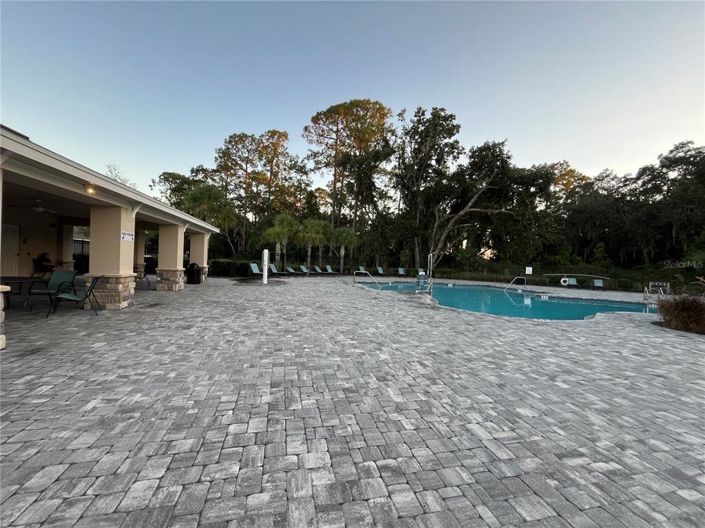 Image No.74-5 Bed Property for sale