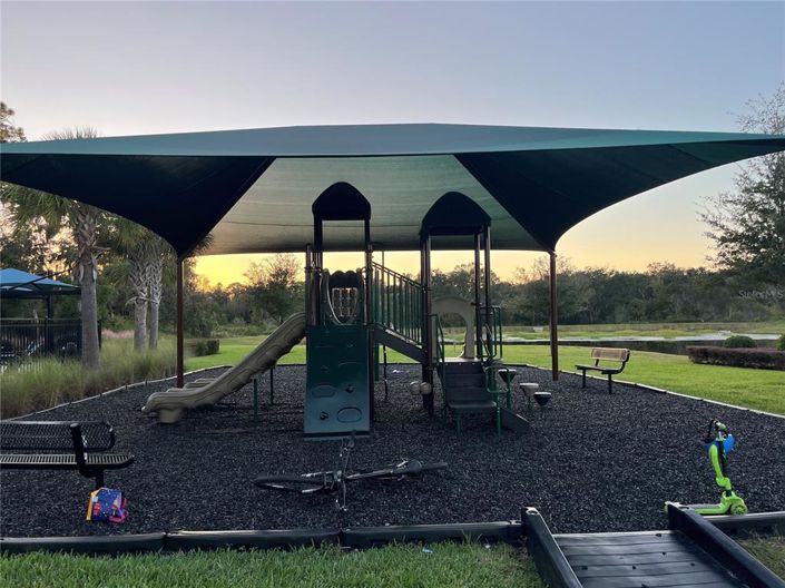 Image No.78-5 Bed Property for sale