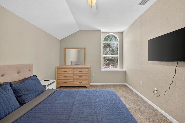 Image No.23-5 Bed Property for sale