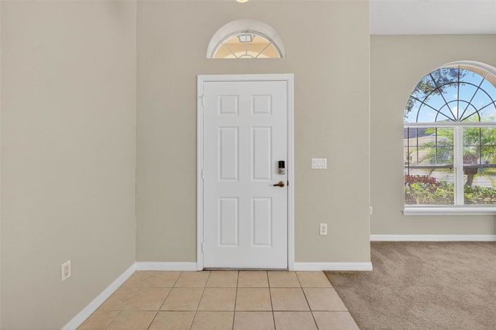 Image No.3-5 Bed Property for sale