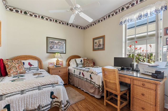 Image No.24-3 Bed Property for sale