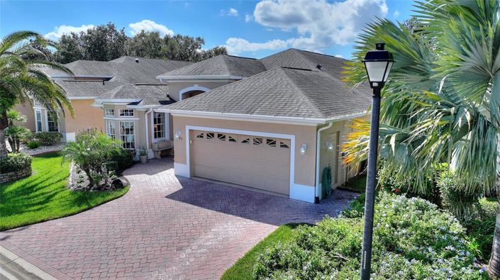 Image No.30-3 Bed Property for sale