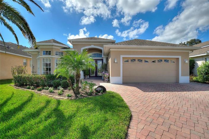 Image No.31-3 Bed Property for sale