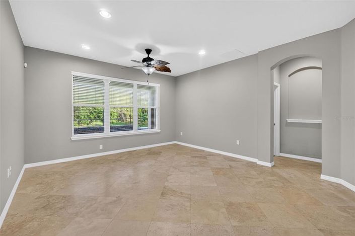 Image No.19-Propriété de 5 chambres à vendre à Davenport