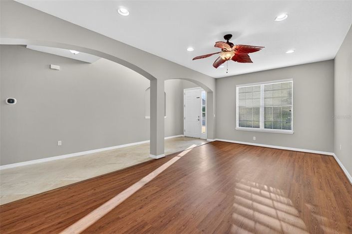 Image No.9-Propriété de 5 chambres à vendre à Davenport