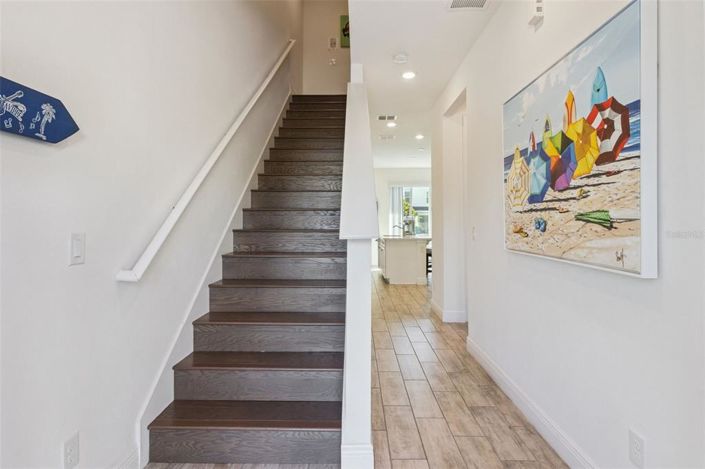 Image No.11-3 Bed Townhouse for sale