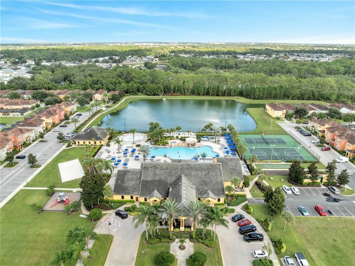 Image No.54-4 Bed Townhouse for sale