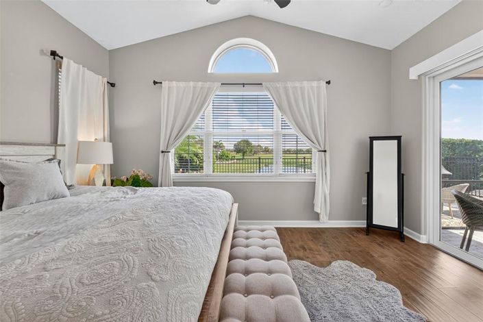 Image No.32-3 Bed Property for sale