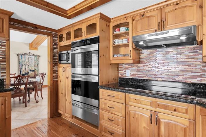 Image No.16-4 Bed Property for sale