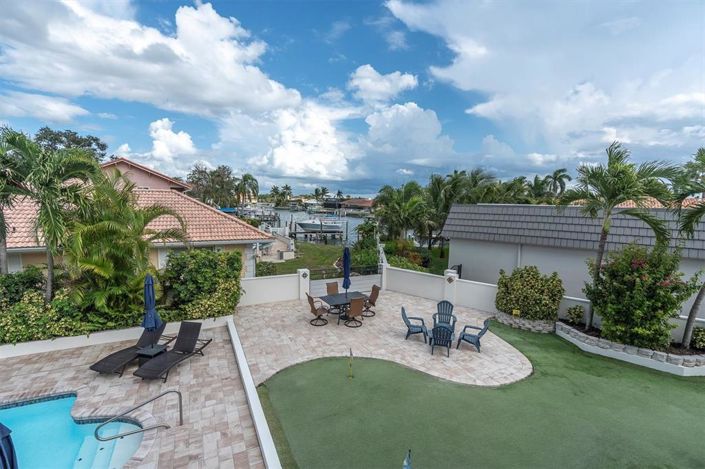 Image No.30-4 Bed Property for sale