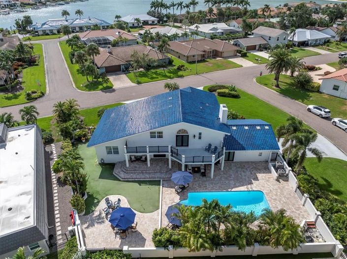 Image No.35-4 Bed Property for sale