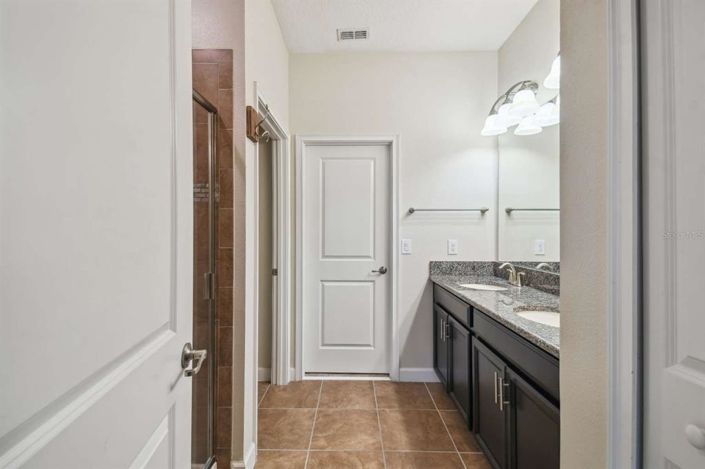 Image No.16-3 Bed Property for sale