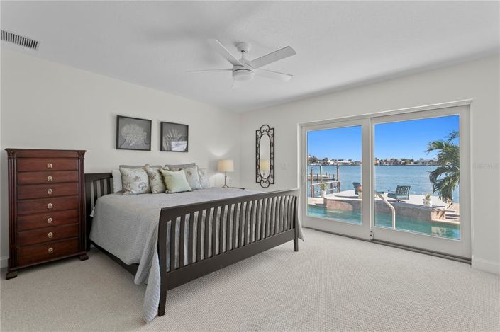 Image No.30-3 Bed Property for sale