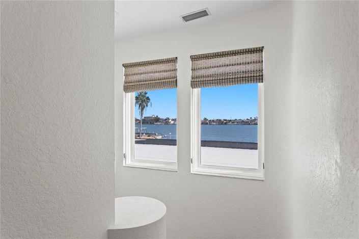 Image No.36-3 Bed Property for sale