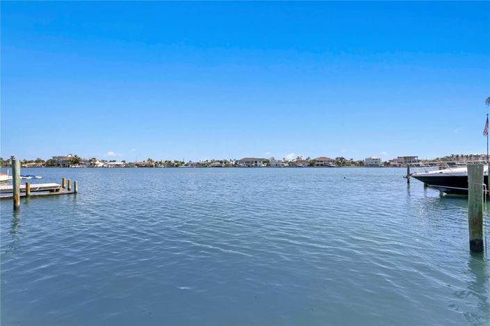 Image No.5-3 Bed Property for sale