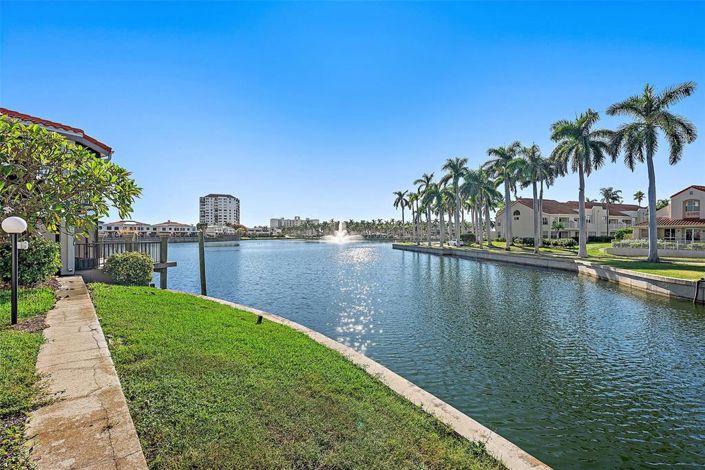 Image No.23-2 Bed Property for sale