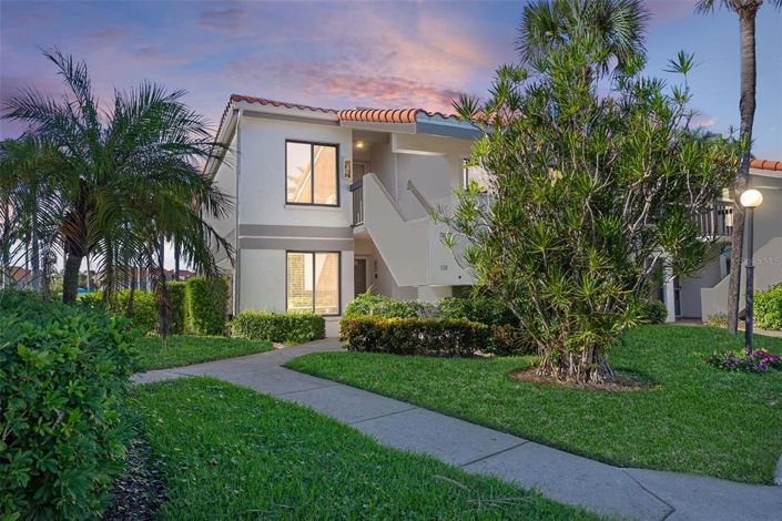 Image No.32-2 Bed Property for sale