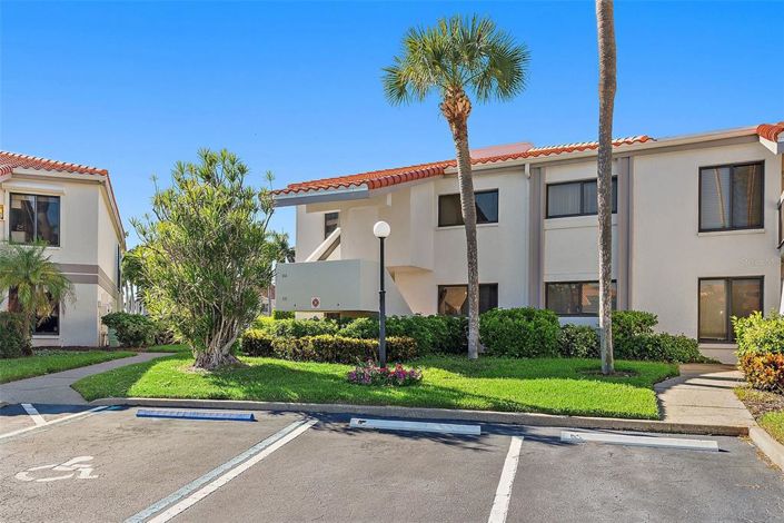 Image No.4-2 Bed Property for sale