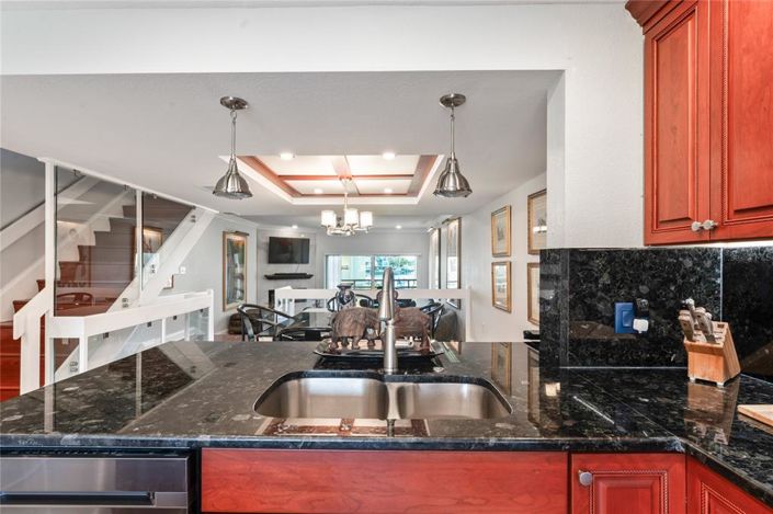 Image No.23-3 Bed Property for sale