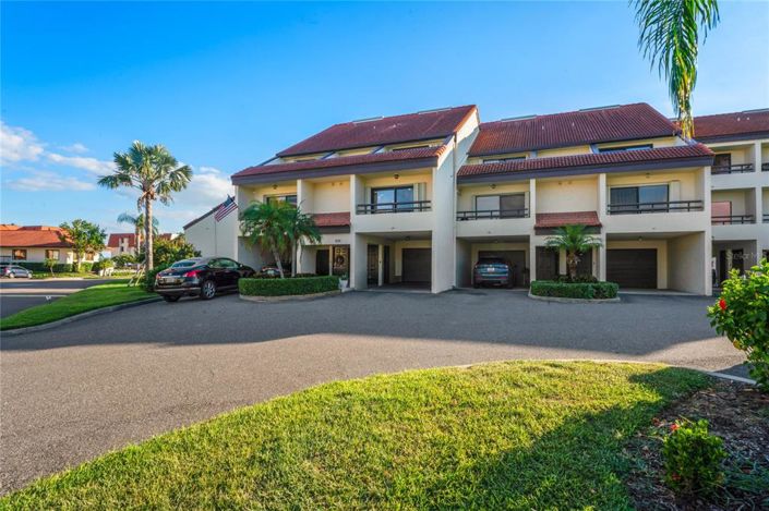 Image No.4-3 Bed Property for sale