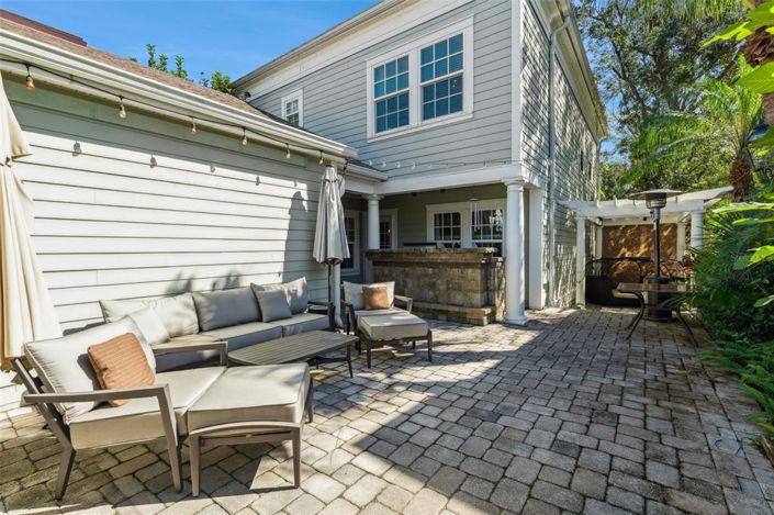 Image No.29-3 Bed Property for sale