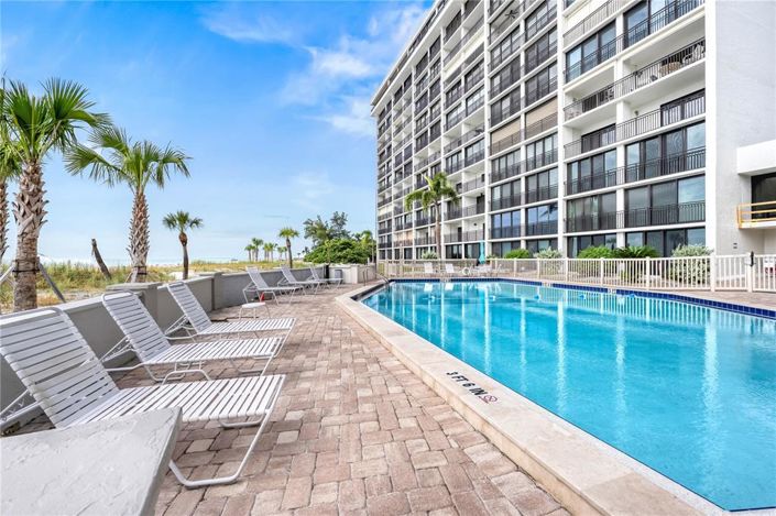 Image No.45-2 Bed Property for sale