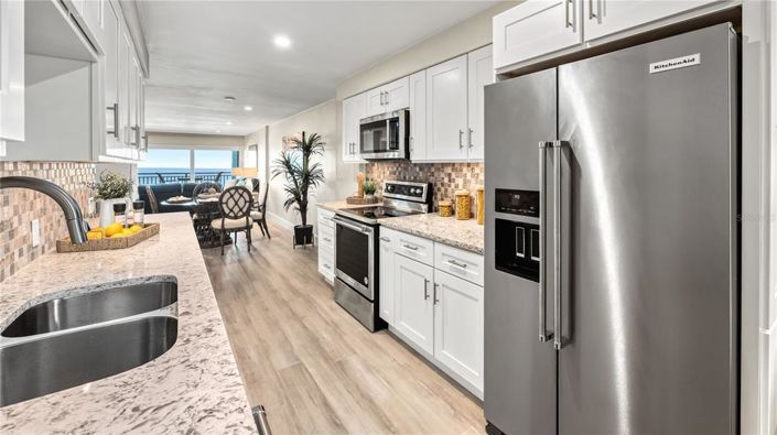 Image No.6-2 Bed Property for sale