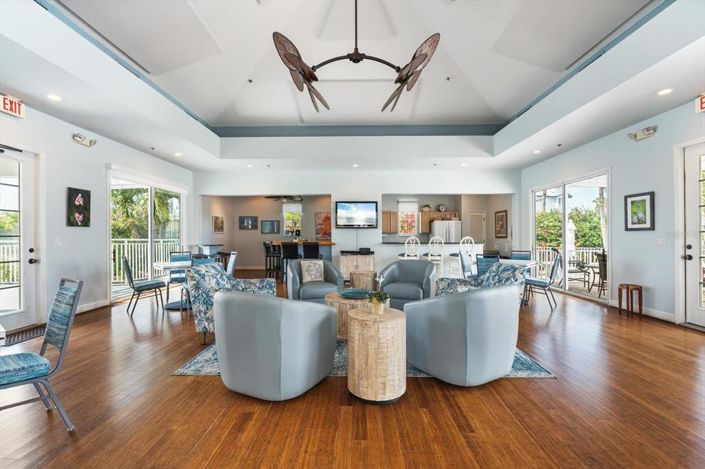 Image No.37-3 Bed Property for sale