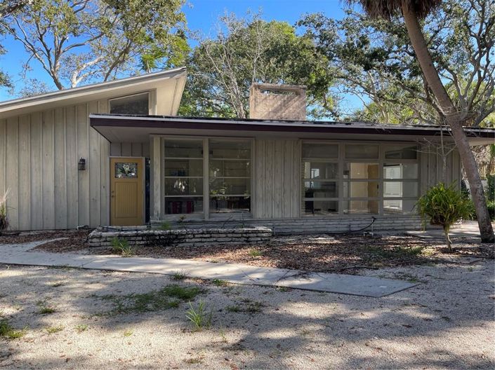 Image No.2-3 Bed Property for sale