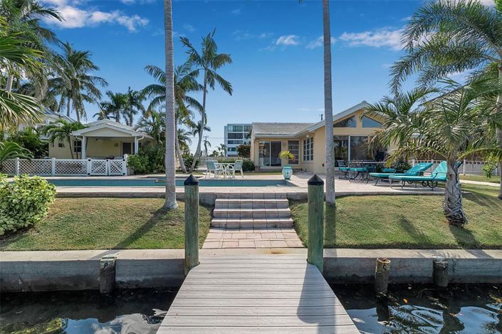 Image No.36-4 Bed Property for sale