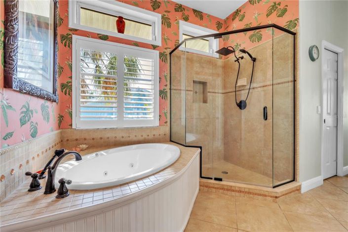 Image No.21-3 Bed Property for sale