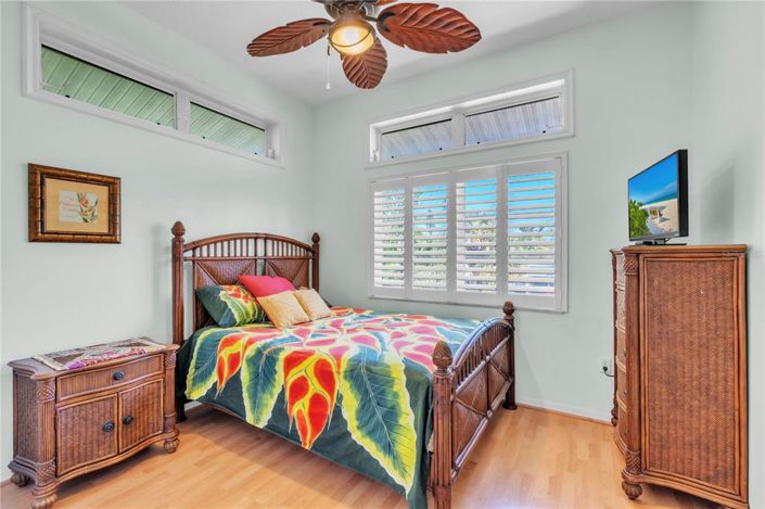 Image No.26-3 Bed Property for sale