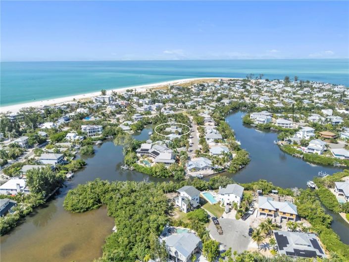 Image No.48-3 Bed Property for sale