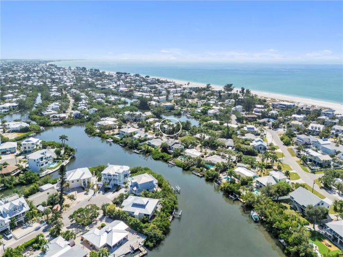 Image No.51-3 Bed Property for sale