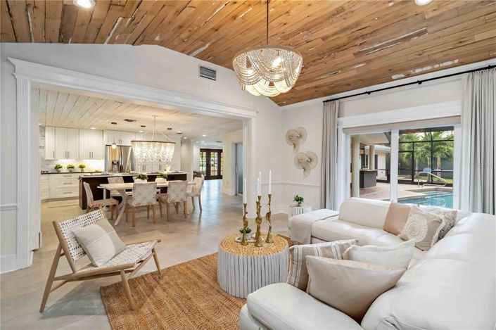 Image No.13-3 Bed Property for sale