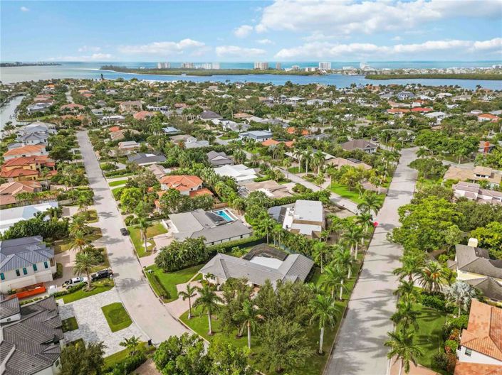 Image No.55-3 Bed Property for sale