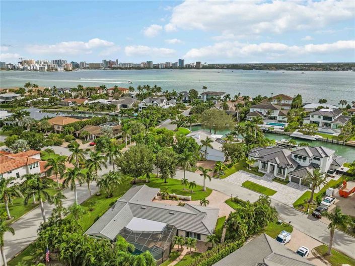 Image No.57-3 Bed Property for sale