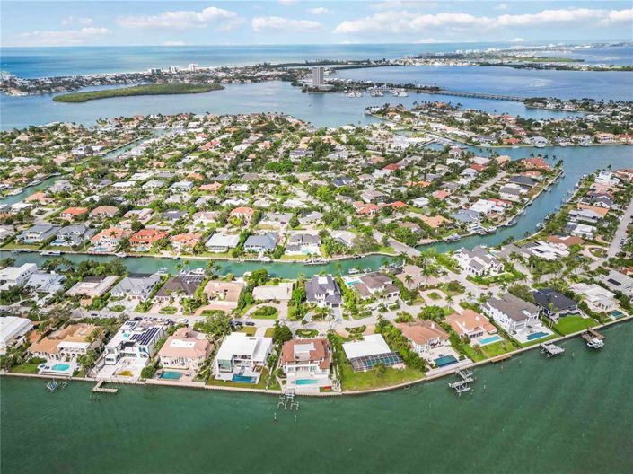 Image No.62-3 Bed Property for sale