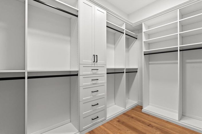 Image No.31-4 Bed Property for sale