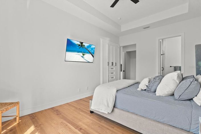 Image No.36-4 Bed Property for sale